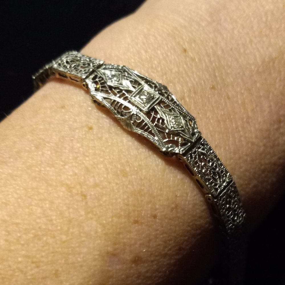 Vintage/Antique 14K white gold bracelet fine detail work